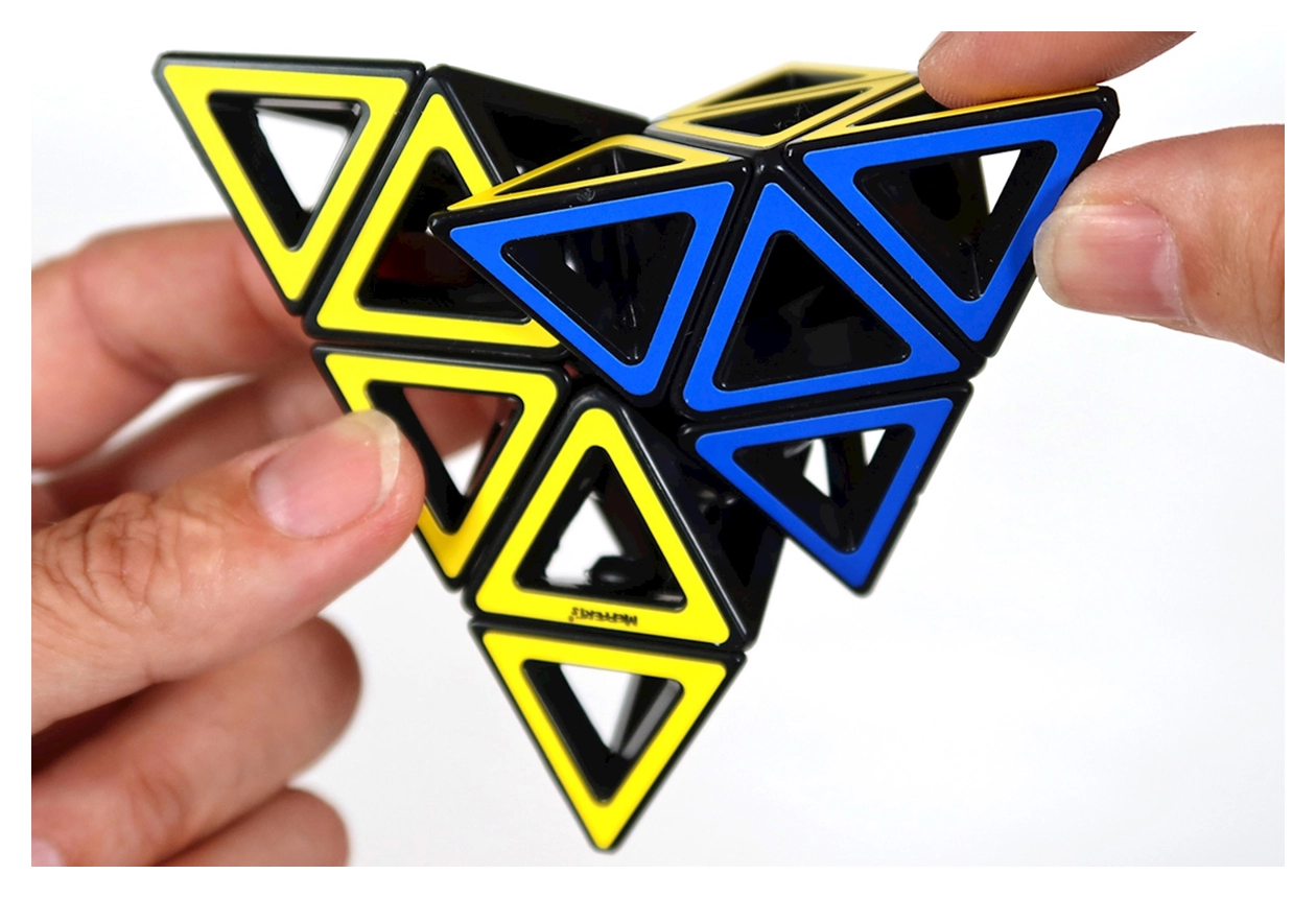 Hollow Pyraminx