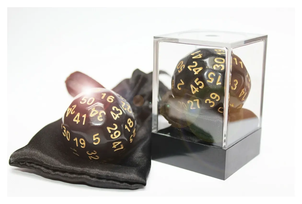 Dice-Up D50 in Acrylbox + Satinbag - Black/Gold