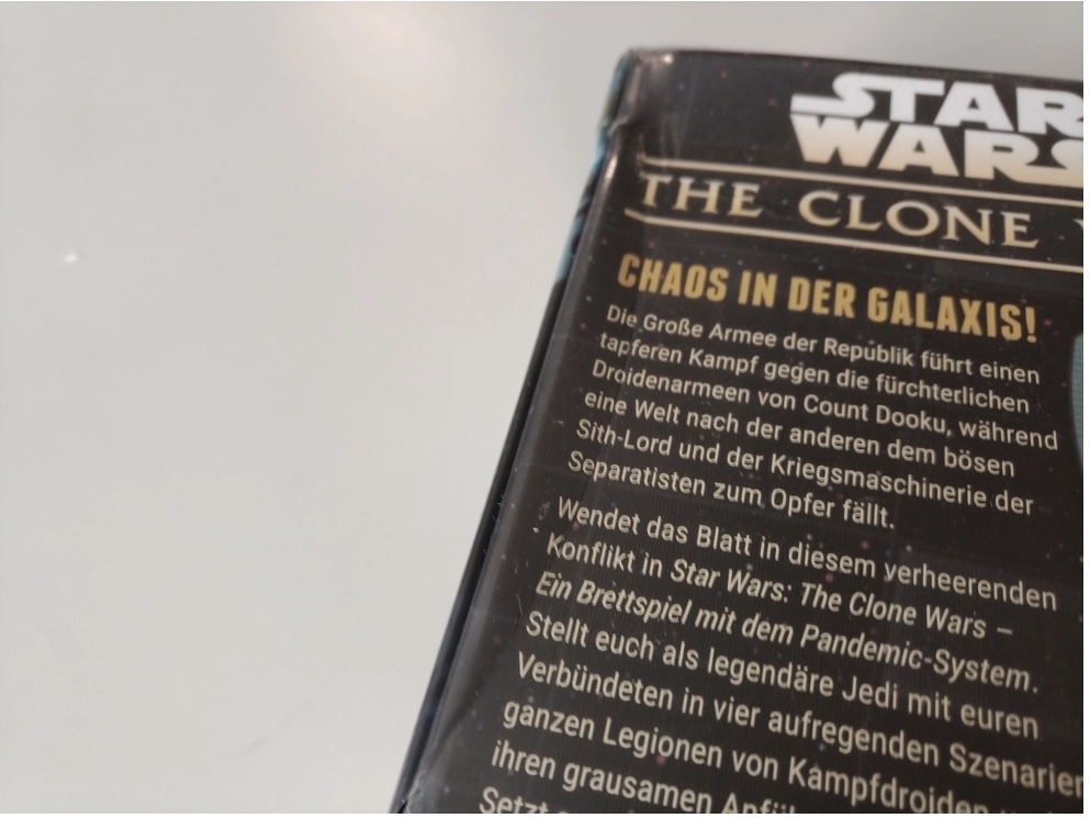 Star Wars: The Clone Wars - DE (Defekte Verpackung)