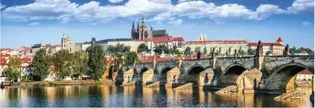 Prag im Sonnenglanz