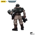 Warhammer 40k Actionfigur 1/18 Astra Militarum Cadian Command Squad Veteran Sergeant with Power Fist - 12cm