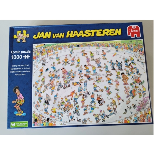 Skateboarden in der Bowl - Jan van Haasteren (Defekte Verpackung)