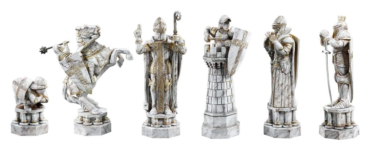 Harry Potter - The Final Challenge Chess Set