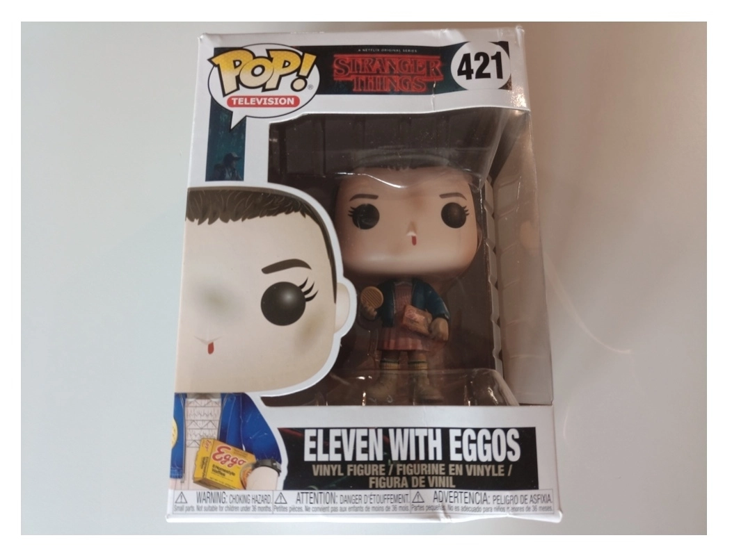 Funko POP! Television - Stranger Things Eleven with Eggos Vinyl Figure 10cm (Defekte Verpackung)