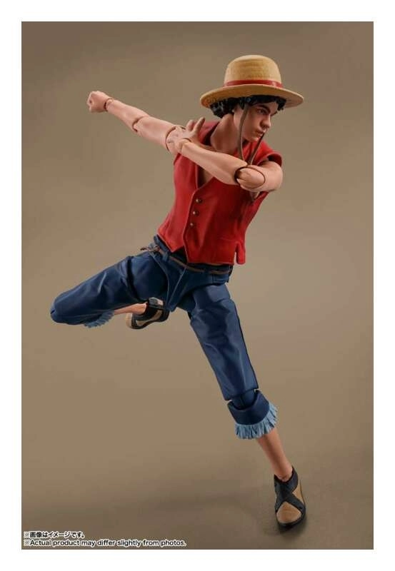 One Piece Netflix - Monkey D.Luffy S.H.F. 15 cm